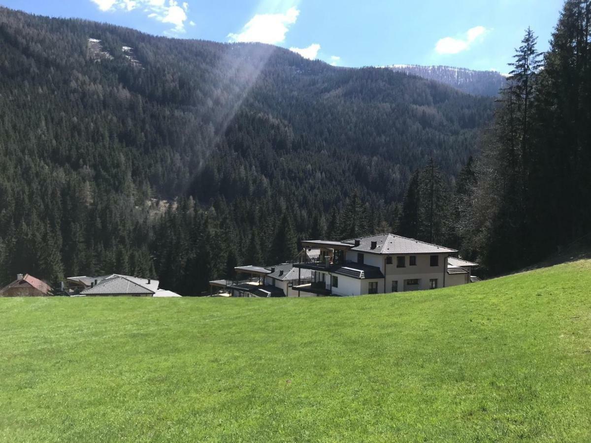 Penthouse Skyview Im Natur-Erlebnispark Bad Kleinkirchheim Patergassen Exterior photo